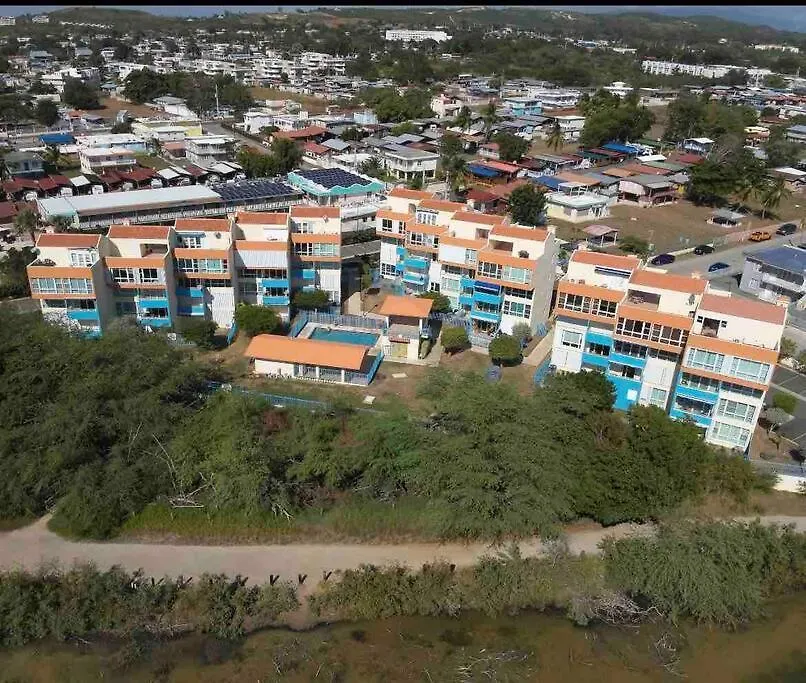 Eterno Paraiso Combate Beach Cabo Rojo